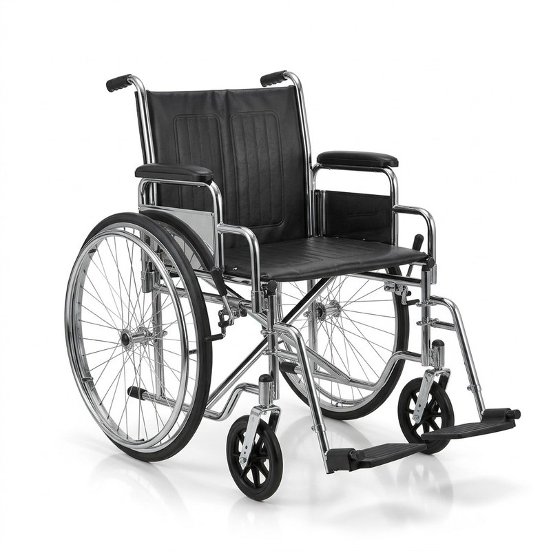 Fauteuil roulant pour personne forte à assise élargie, châssis acier chromé et grandes roues arrière à mains courantes