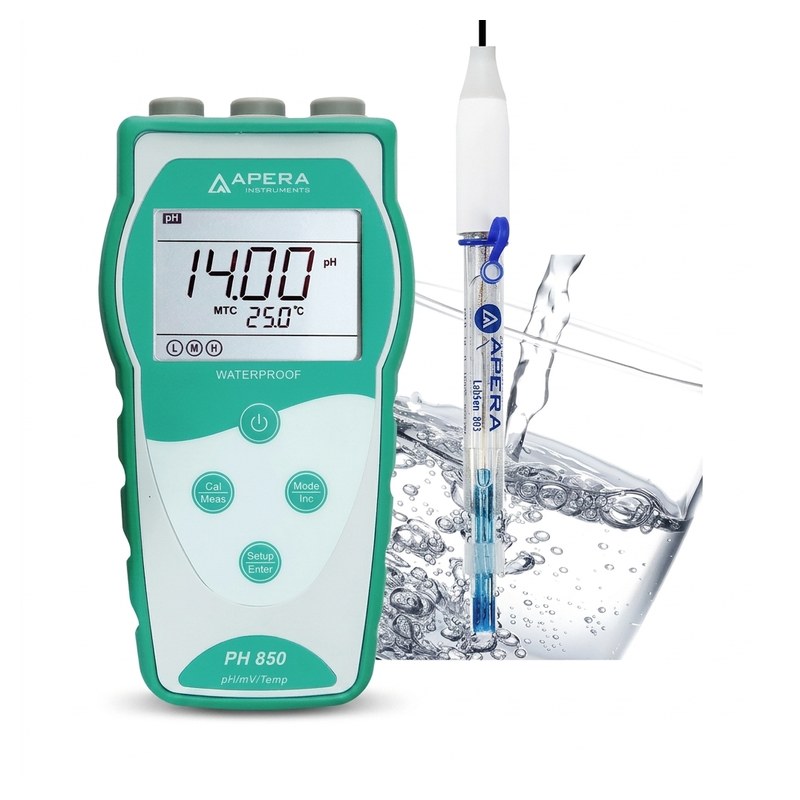 pH-mètre portable Apera PH850 vert avec écran LCD et électrode plongée dans l'eau